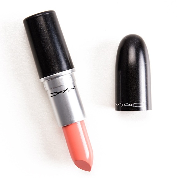 MAC Cremesheen Sweet & Sour Lipstick - Picture 3 of 10